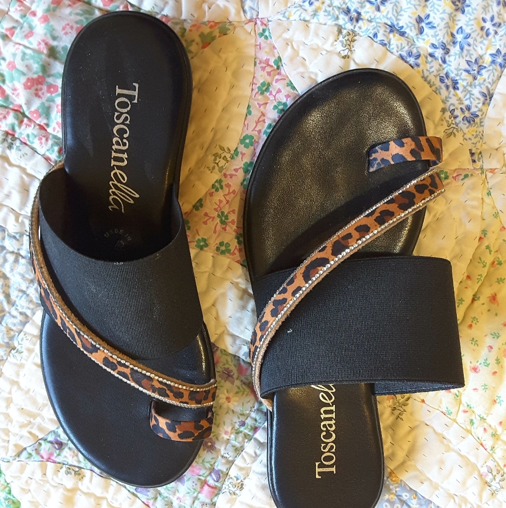 Toscanella Black and Brown Slide Sandals with Leopard Print